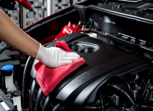 SunCar Wasserlose Motorwäsche 2 Der SunCar Wasserlose Motorwäsche bietet eine innovative Lösung für die Motorreinigung, die effektiv, umweltfreundlich und einfach anzuwenden ist.